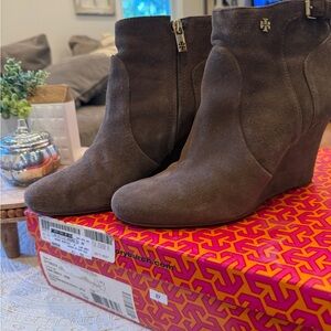 Tory Burch Brown Wedge Shoes